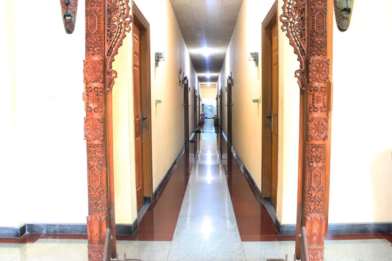Graha Sekar Arum Syariah Surabaia Exterior foto